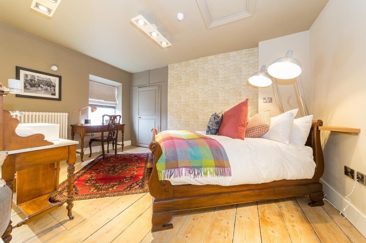 The Bull Hotel Olney 外观 照片