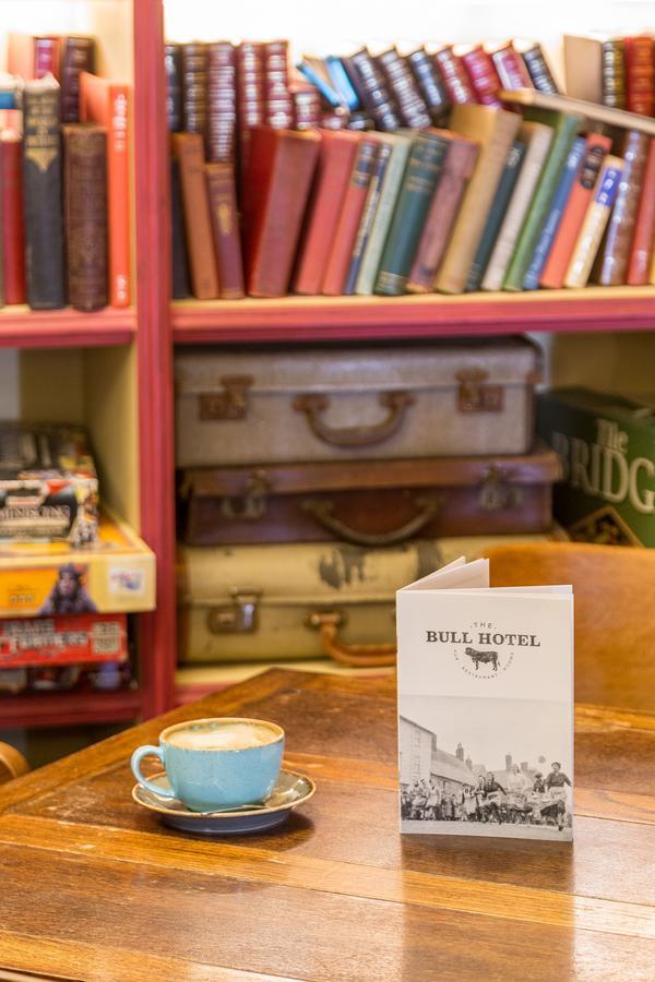 The Bull Hotel Olney 外观 照片